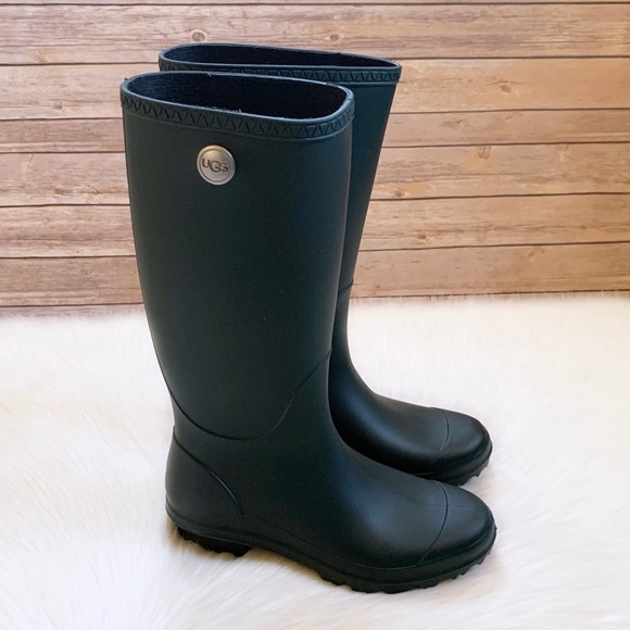 UGG Shelby Matte Rain Boots In Olive - Picture 3 of 7